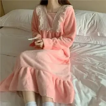 Femei Pijamale Flanel Toamna Cămăși de noapte Stil coreean Polo Gât Pijama Mujer Dulce Lungimea Jumătatea vițel femeii Sleepwear Moda